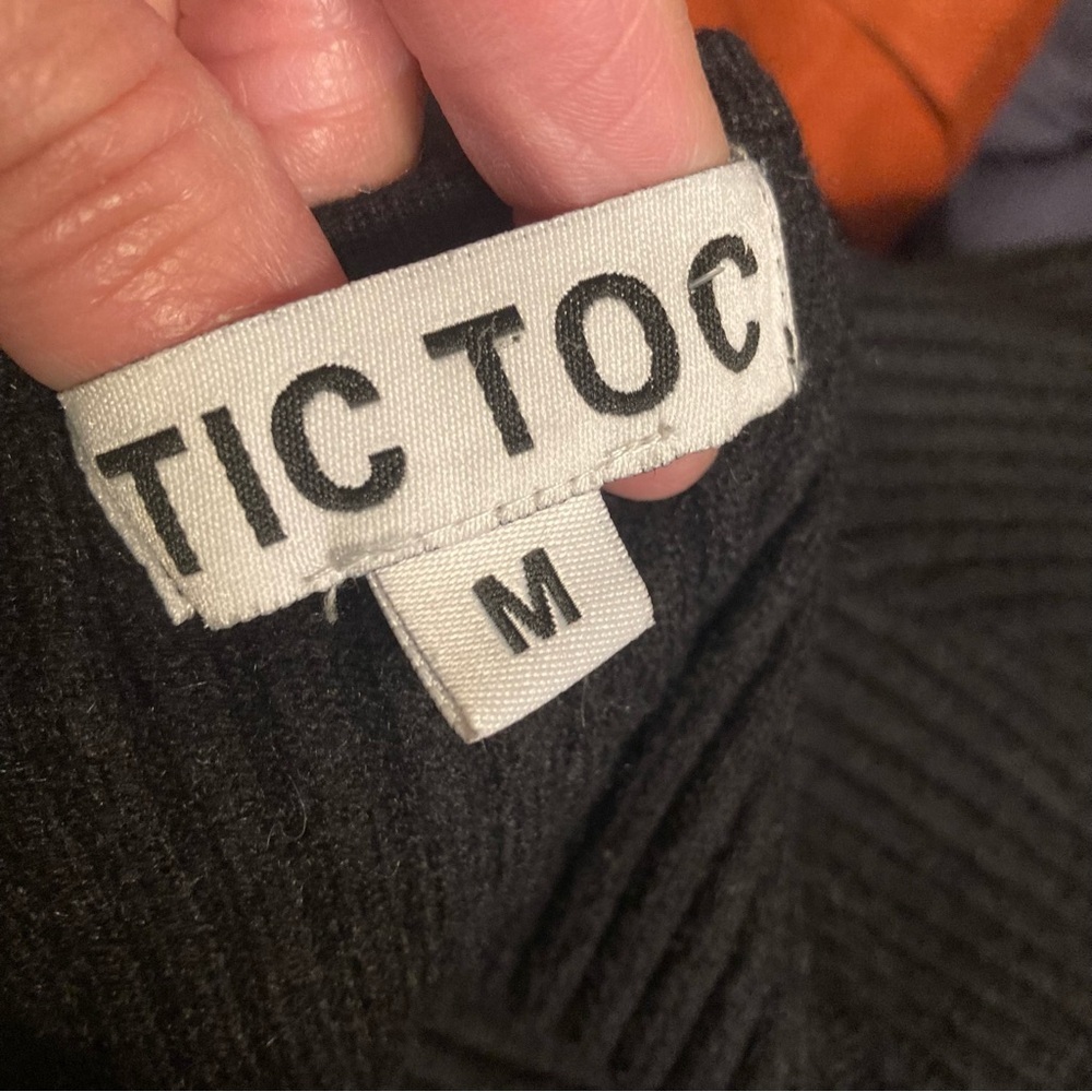 Black Ribbed Long sweater  Top - Picture 3 of 5